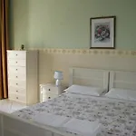 La Hotel 3*