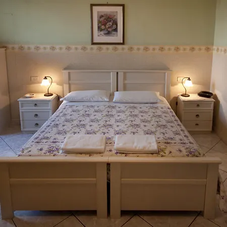 Hotel La 3*